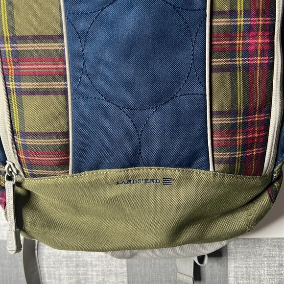 Lands End Backpack - Picture 2 of 5